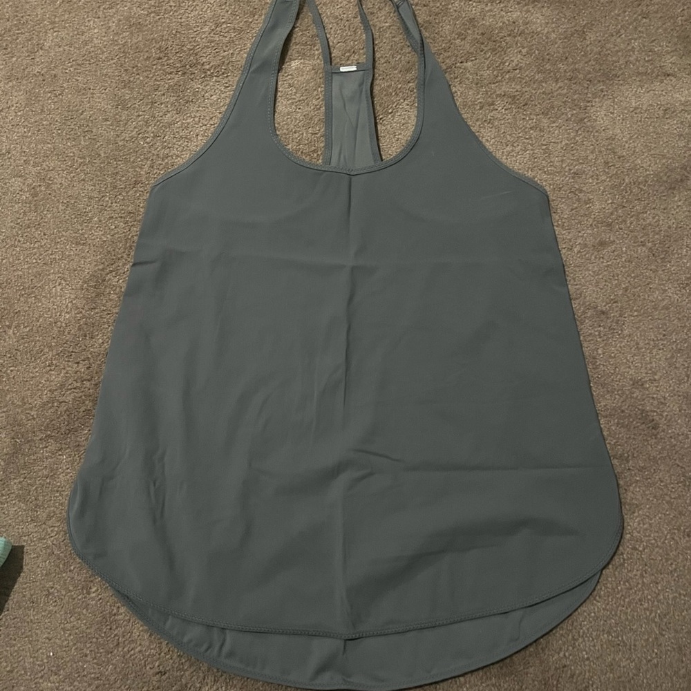 Lululemon tank